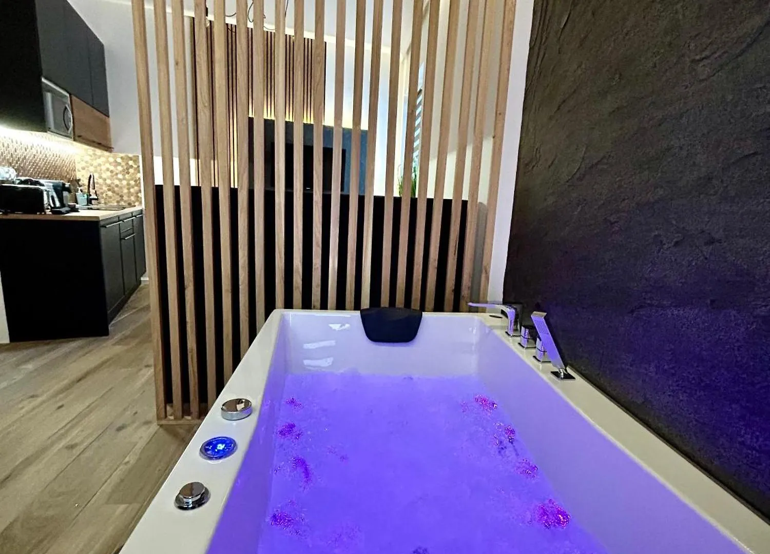 Ocean Black Jacuzzi Cracovia